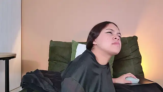 miaa_lux: онлайн-секс-чат