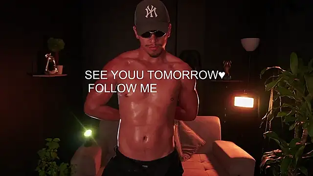 Онлайн чат XXX Aaronfox_x