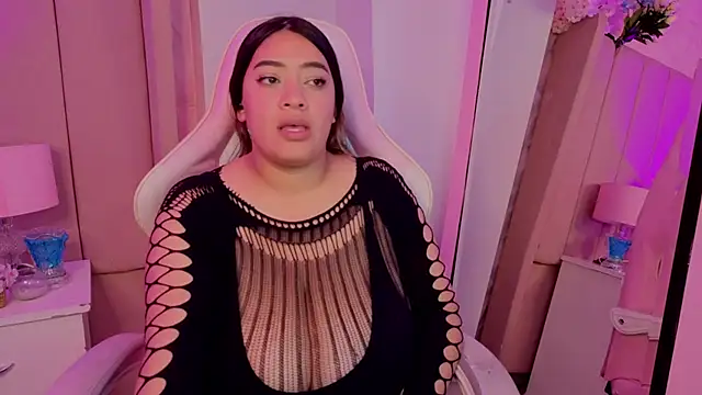 MollyBigBoobs12 Chat XXX live