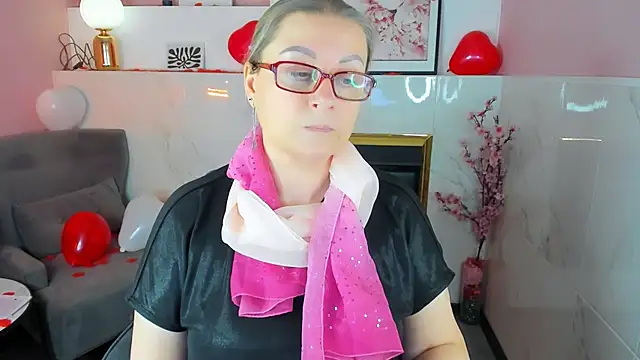 Chat XXX ao vivo de AlexandraKind