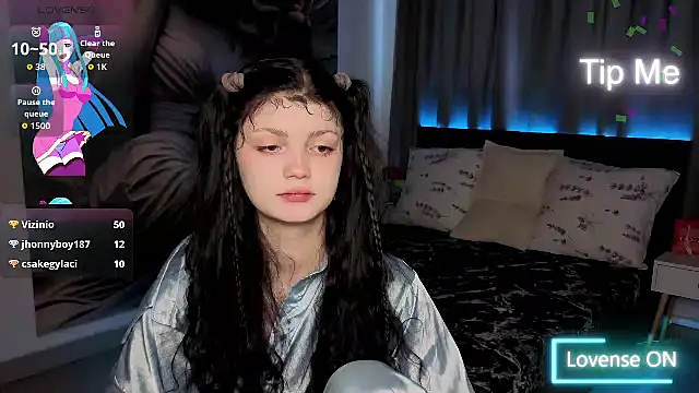 MileyRood: онлайн-секс-чат