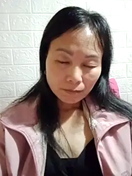 Lili-123k Chat XXX live