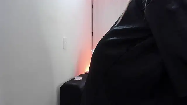 Chat XXX ao vivo de Mialenox