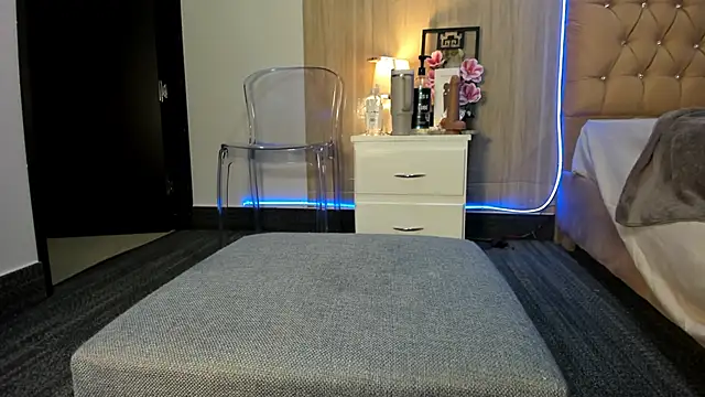 Maddyluxe 即時 XXX 聊天