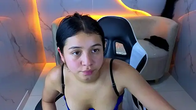 Sofi_Adams_TxのライブXXXチャット