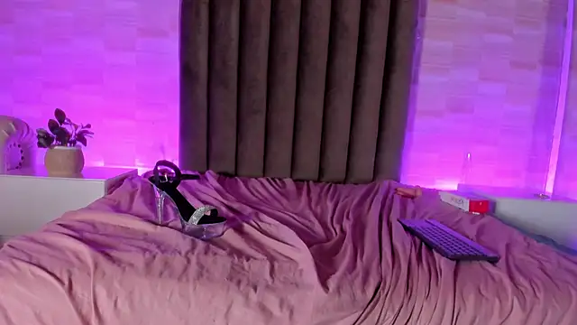 Rachel-Greyy's Live XXX Chat