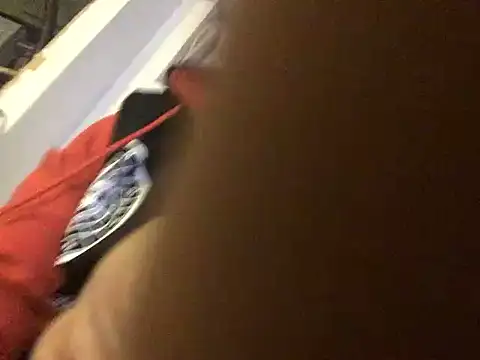 แชท XXX สดของ Pilote19