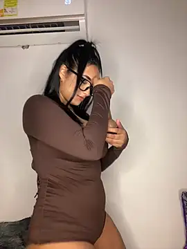 SaharQamar Webcam show