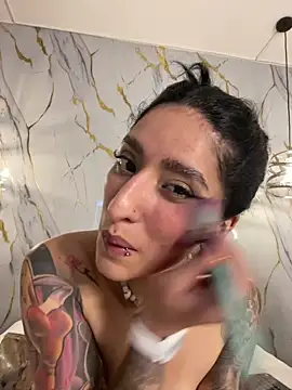 Chatroom XXX en direct de Scaarlettfox