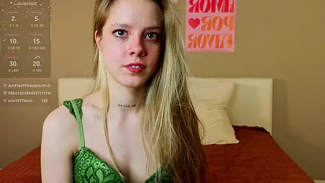 Chat +18 de TiffinyMergist ao vivo