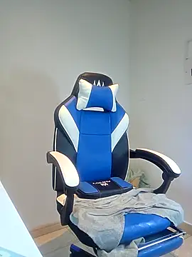 KittyKardy 即時 XXX 聊天