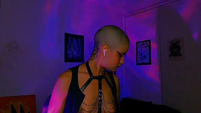 Chatroom XXX en direct de alex_one888