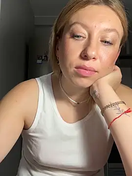 Kittie_Valentine 라이브 XXX 채팅