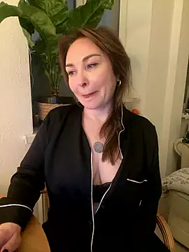 Syverelle's Live XXX Chat