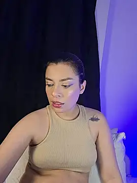 แชท XXX สดของ AmaiaSalvatore