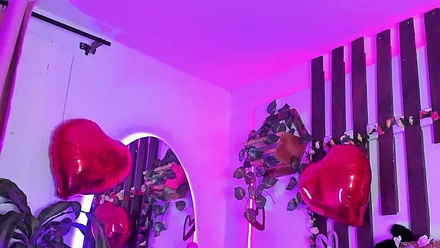 Chat +18 de MeowMota_ ao vivo