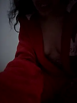 altinya Chat XXX live