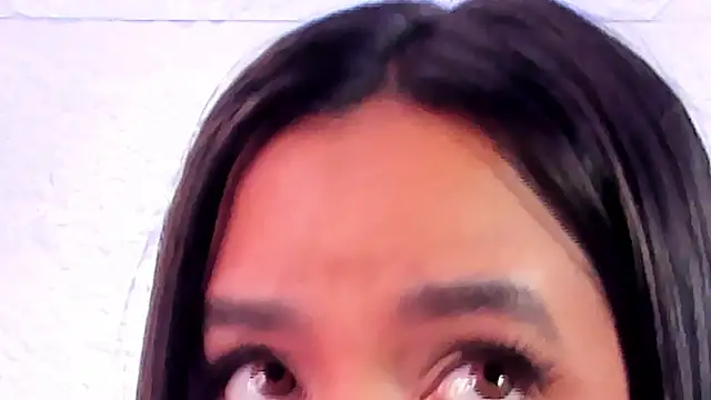 sarah_salis_n Live XXX chat