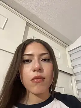 PrettyAmbern Live XXX chat