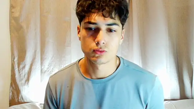 jimmy_class élő XXX-chatje