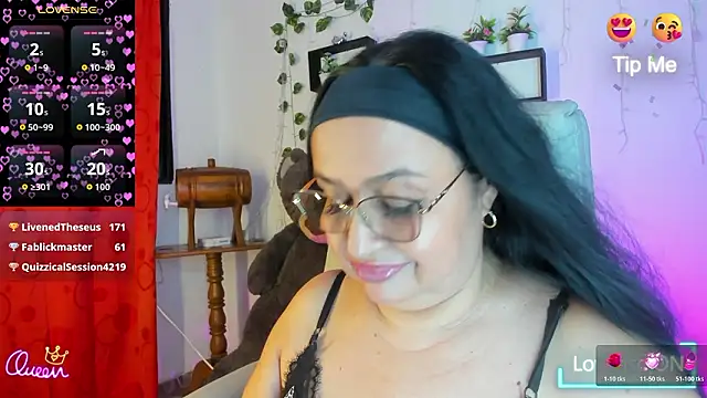 XXX chat uživo modela Gia_Nahomi