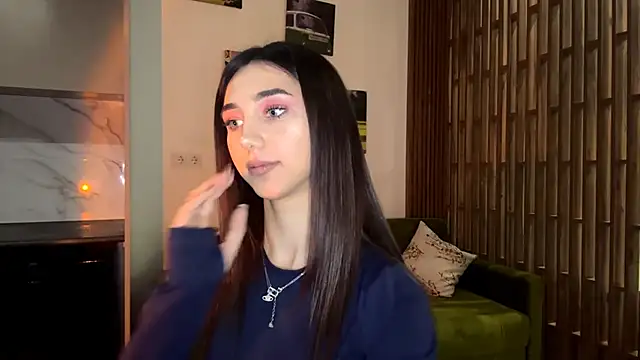 LinaMour লাইভ XXX চ্যাট