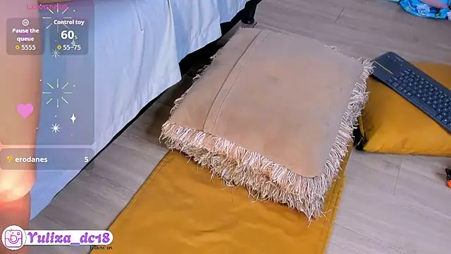 دردشة Luxury_Woman الجنسية المباشرة