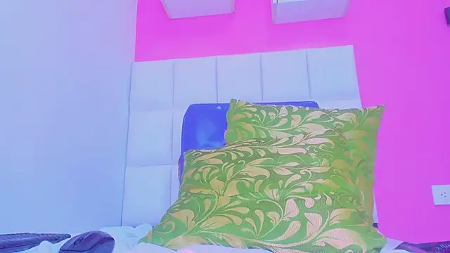 Baby_doll_XOXO – Kamerová šou