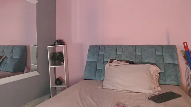 Živý XXX chat Camila_Russoo