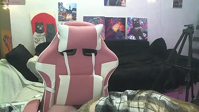 Chat +18 de SecretSophia ao vivo