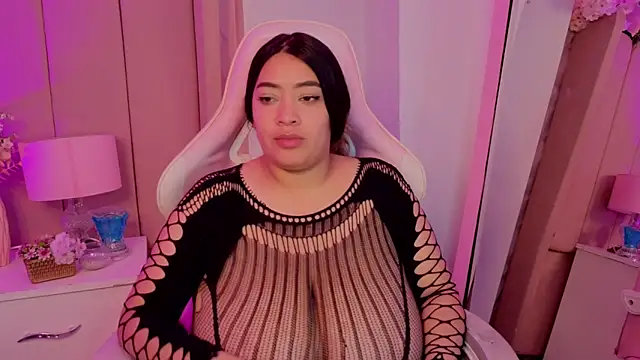 MollyBigBoobs12n Live XXX chat