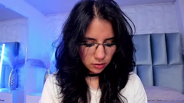 Chat XXX ao vivo de HollyPeach