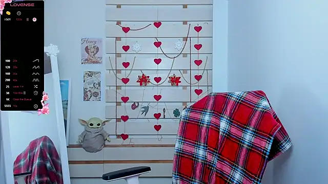 FoxPlayXX's Live XXX Chat