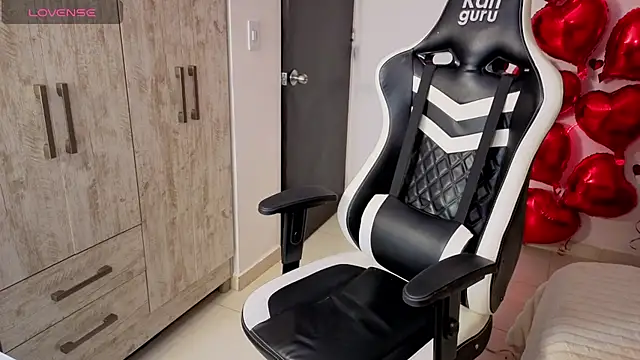 Czat XXX na żywo – Victoryyy_