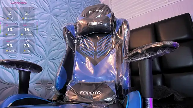 XXX chat uživo modela Milk_max_18