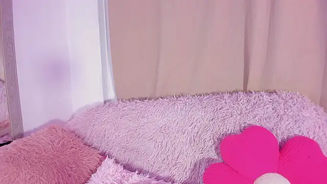 ameliiaa_smith Adlı Modelin Canlı XXX Sohbeti