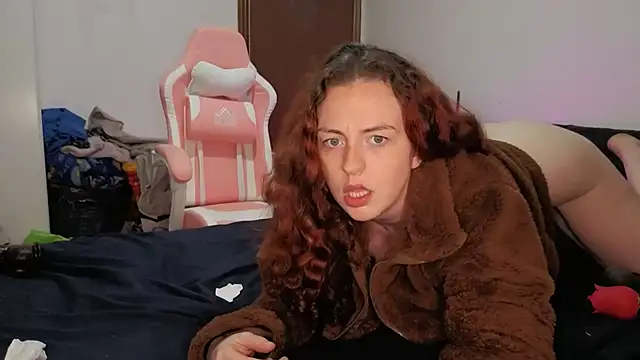 ENGLISHEMILY_69のライブXXXチャット