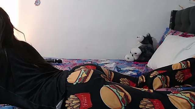 amberbakeeのライブXXXチャット