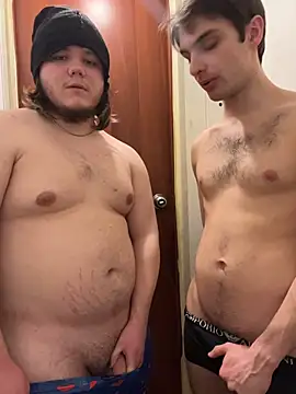 desiredude9 webcam show