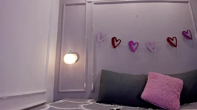 XXX chat uživo modela ale_cam