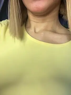 SweetBunnyGF Chat XXX live