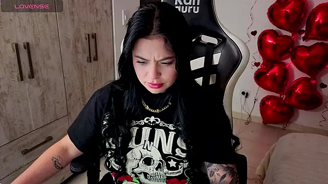 Victoryyy_ লাইভ XXX চ্যাট