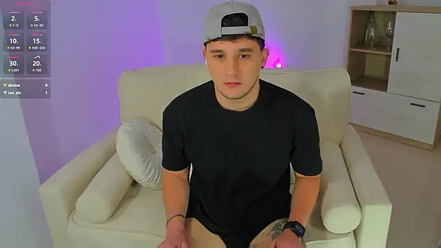 Massimo_Fiore Live XXX-chat