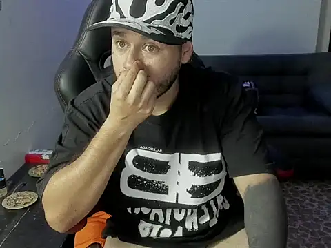 ragnar_lothbrok777 Adlı Modelin Web Kamerası Şovu