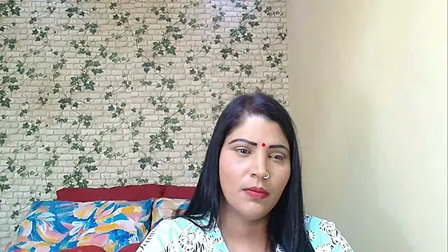 XIndianintimacy's Live XXX Chat