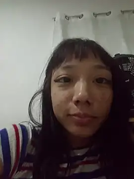 Kuromiunu's Live XXX Chat