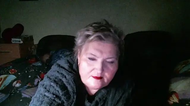 Chat +18 de Lana555 ao vivo