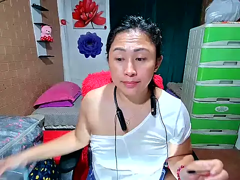 Ugly-Filipina – Naživo XXX chat