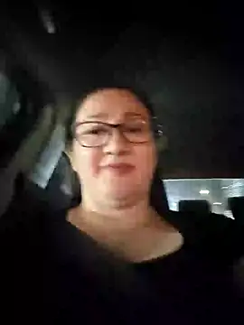 Aisha_manzur's Live XXX Chat