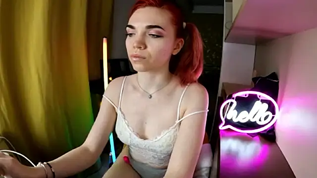 olivka-flower's Live XXX Chat